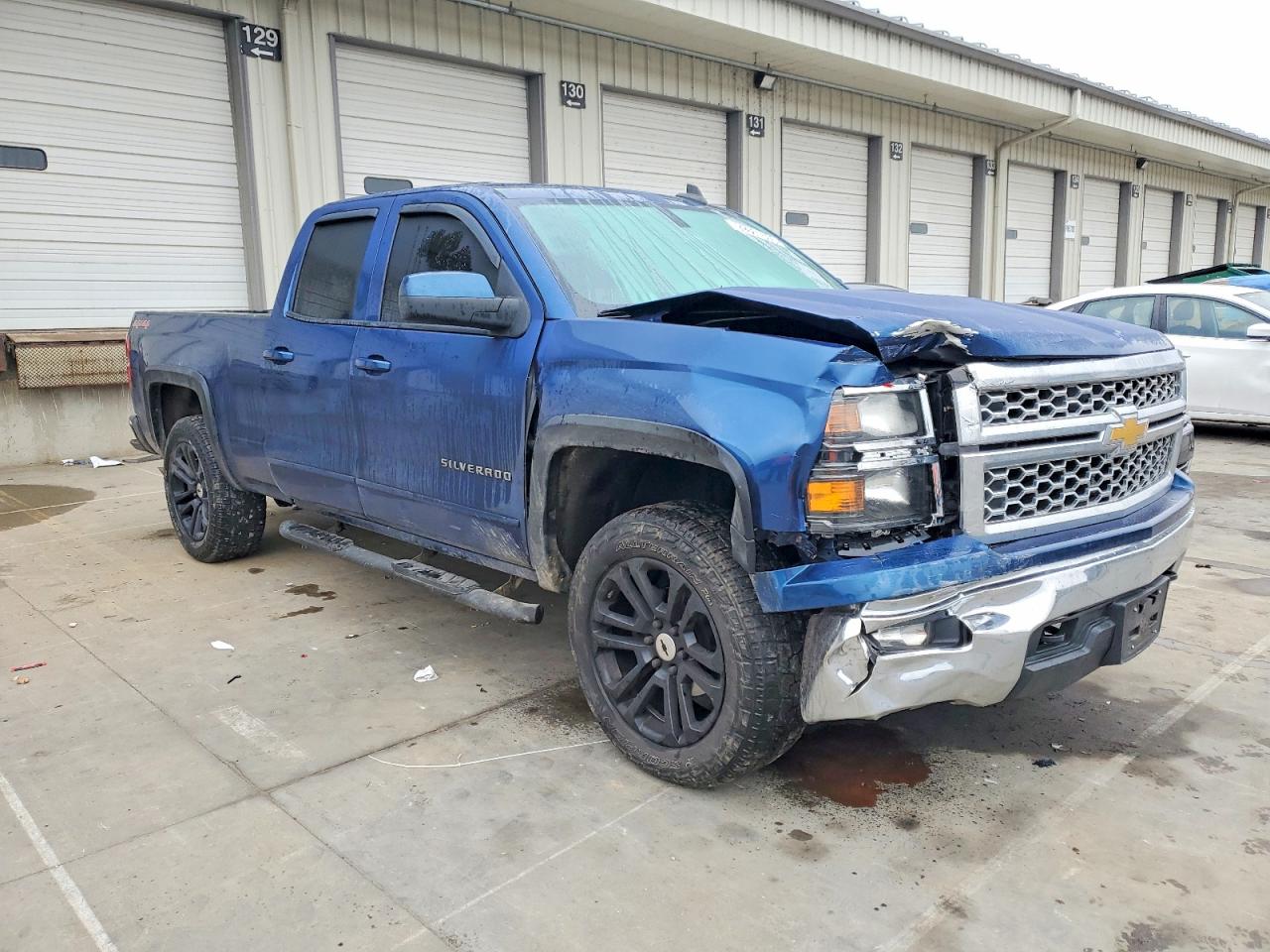 2015 CHEVROLET SILVERADO K1500 LT photo 4