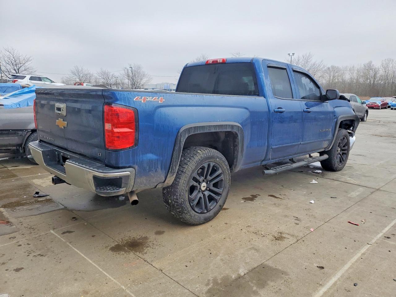 2015 CHEVROLET SILVERADO K1500 LT photo 3
