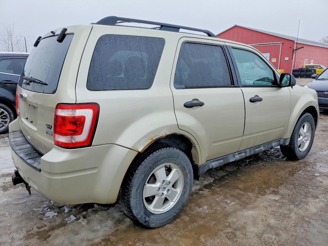 2012 FORD ESCAPE XLT photo 3