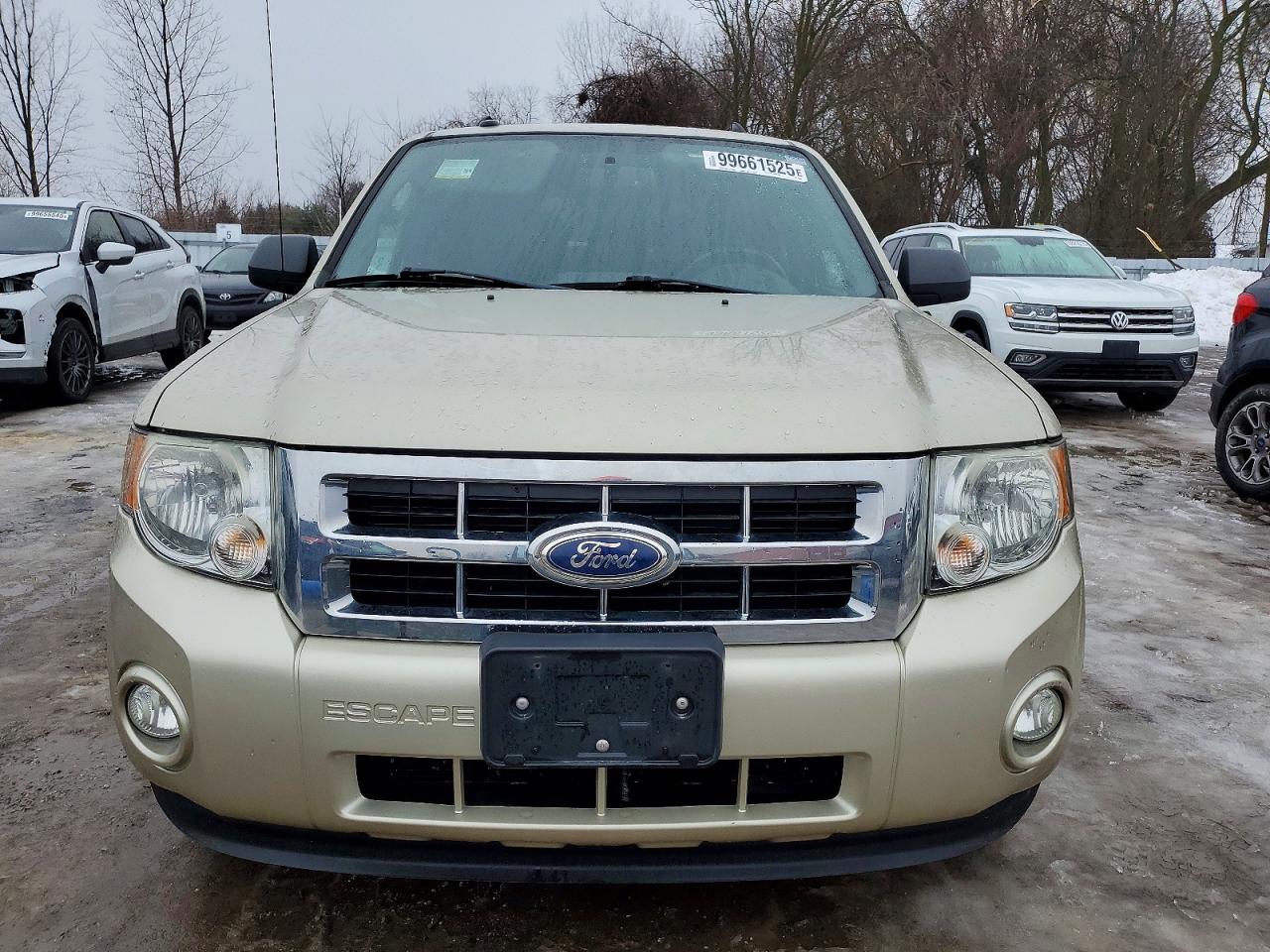2012 FORD ESCAPE XLT photo 5