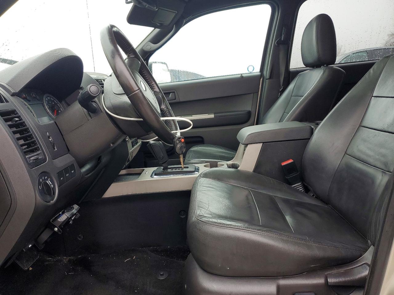 2012 FORD ESCAPE XLT photo 7