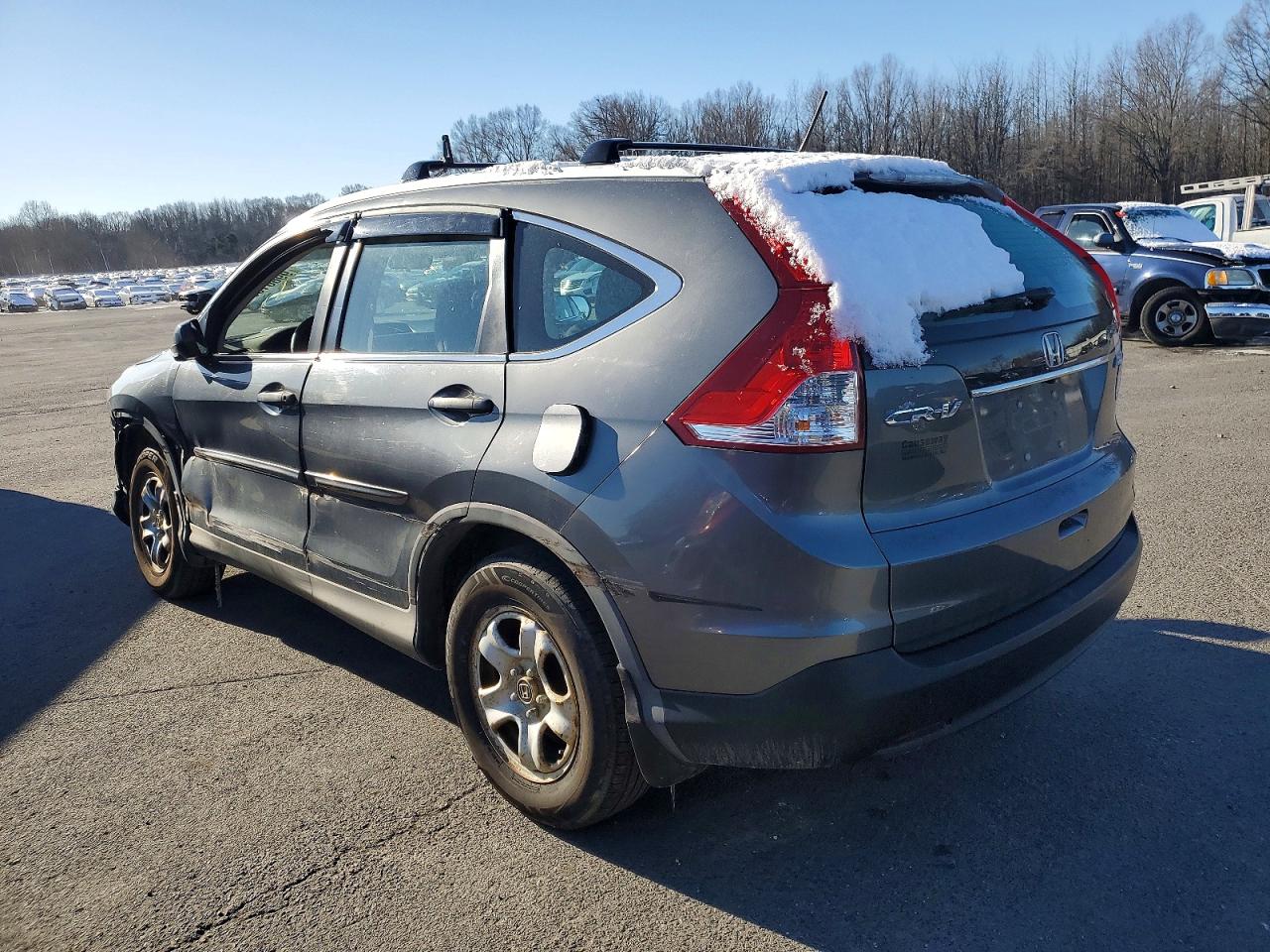2013 HONDA CR-V LX photo 2