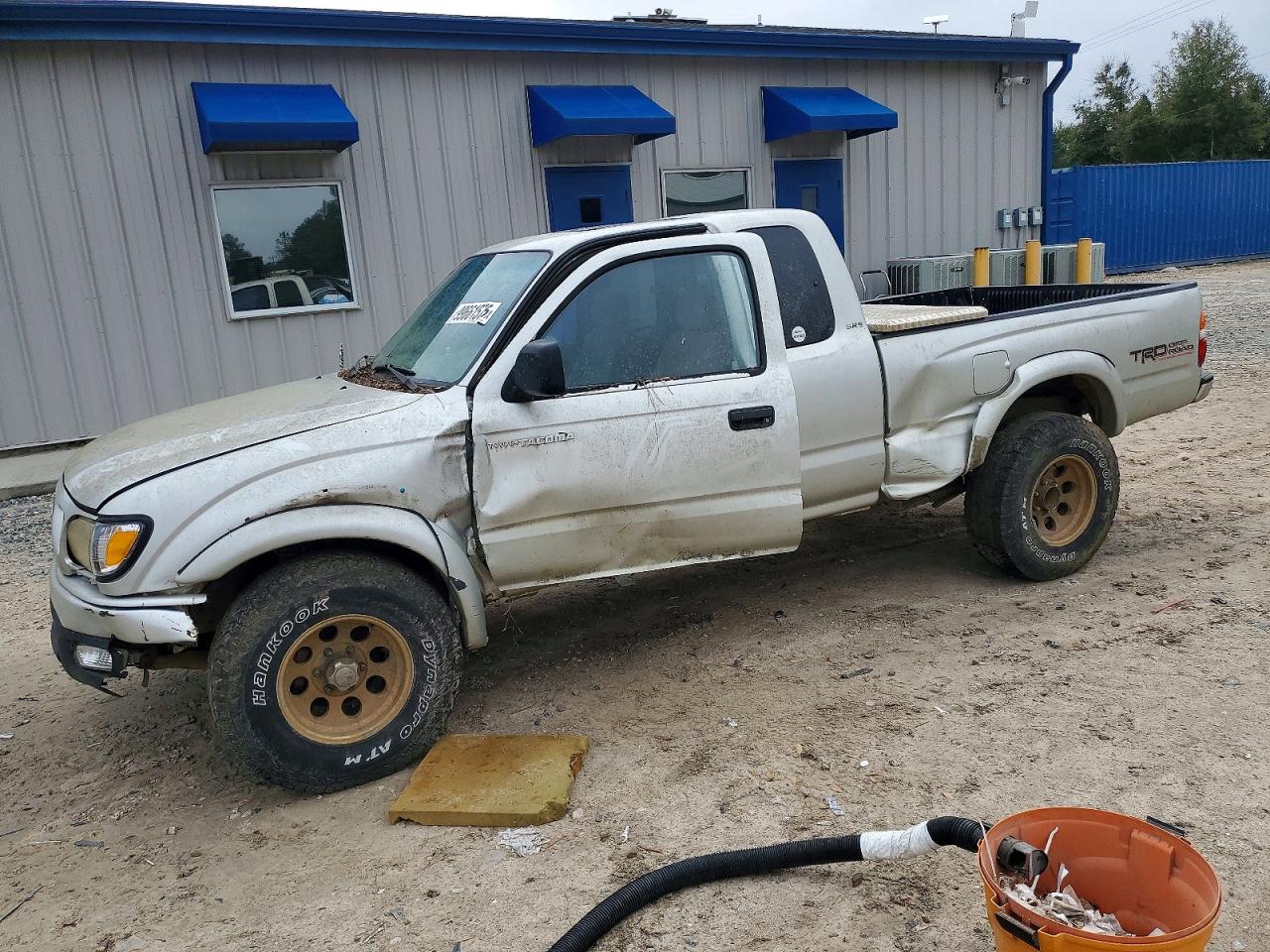 2001 TOYOTA TACOMA