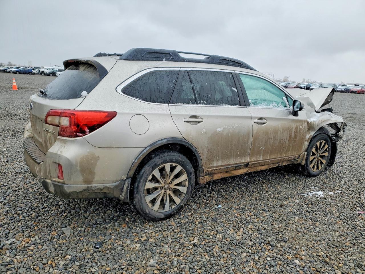 2015 SUBARU OUTBACK 2.5I LIMITED photo 3