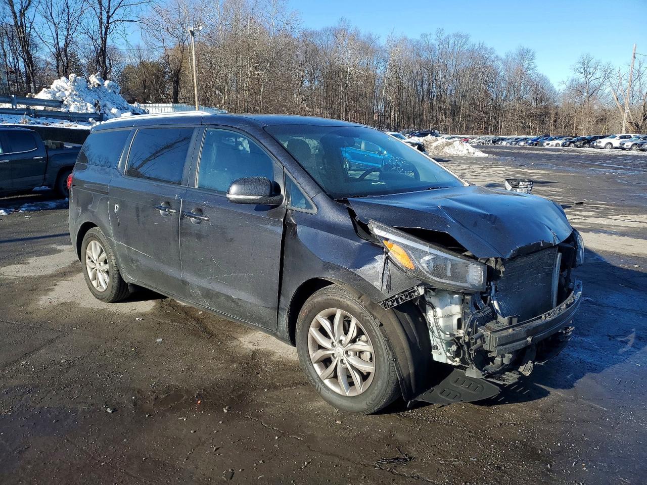2021 KIA SEDONA LX photo 4