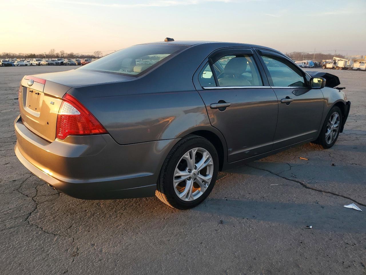 2012 FORD FUSION SE photo 3
