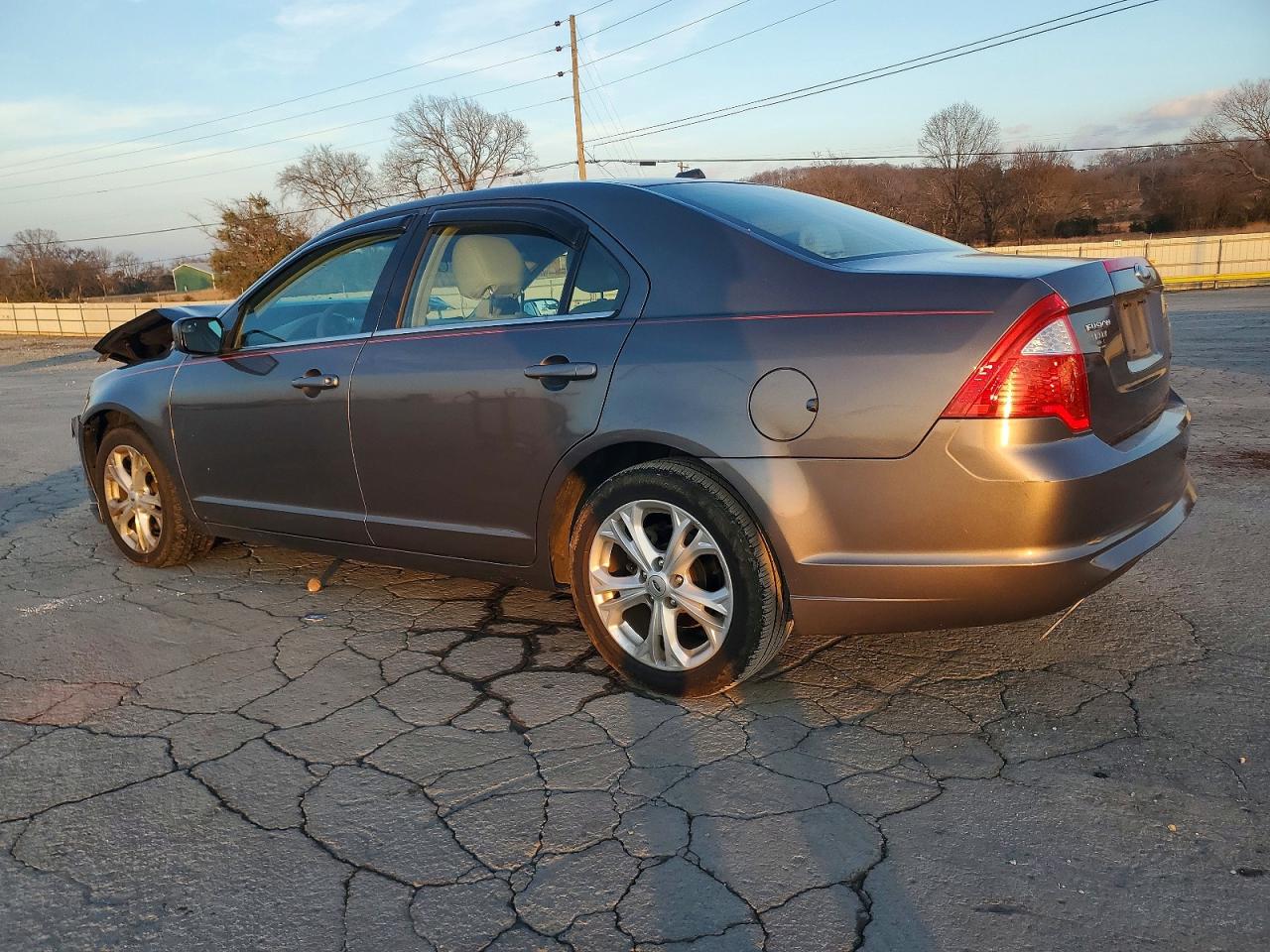 2012 FORD FUSION SE photo 2