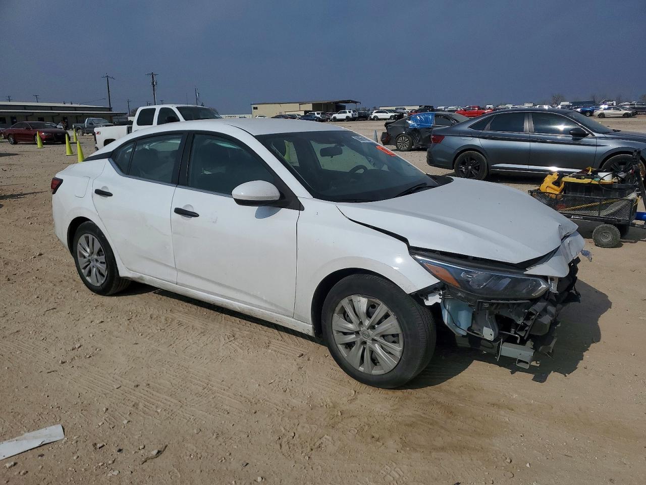 2024 NISSAN SENTRA S photo 4