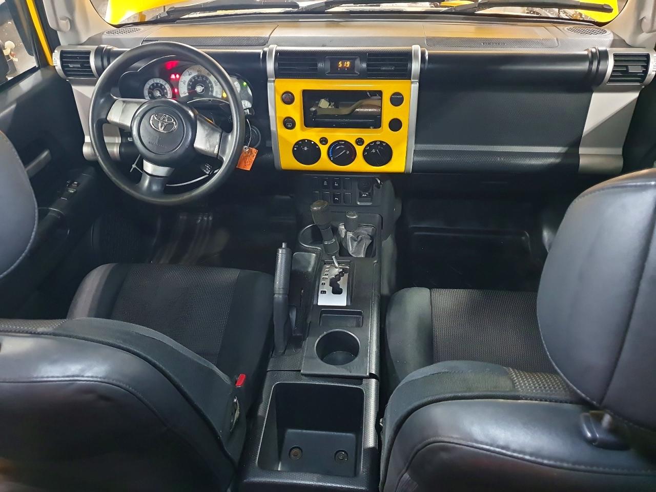2007 TOYOTA FJ CRUISER photo 7