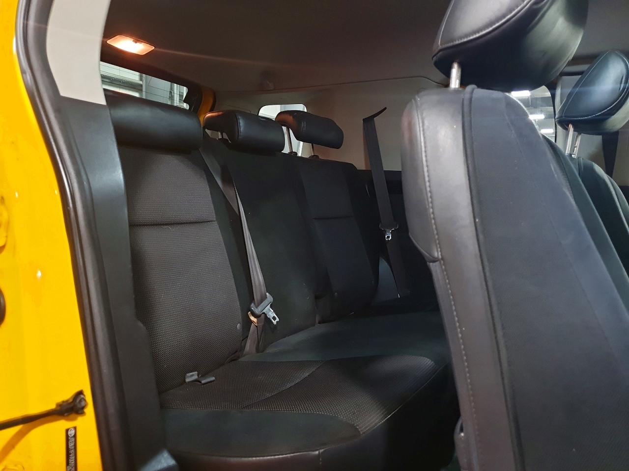 2007 TOYOTA FJ CRUISER photo 10