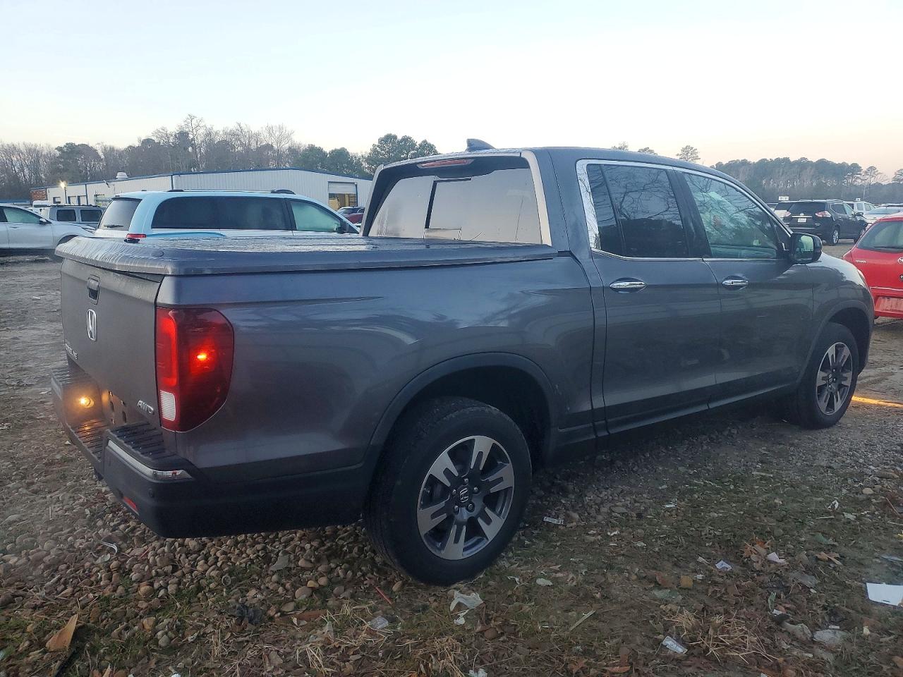 2019 HONDA RIDGELINE RTL photo 5