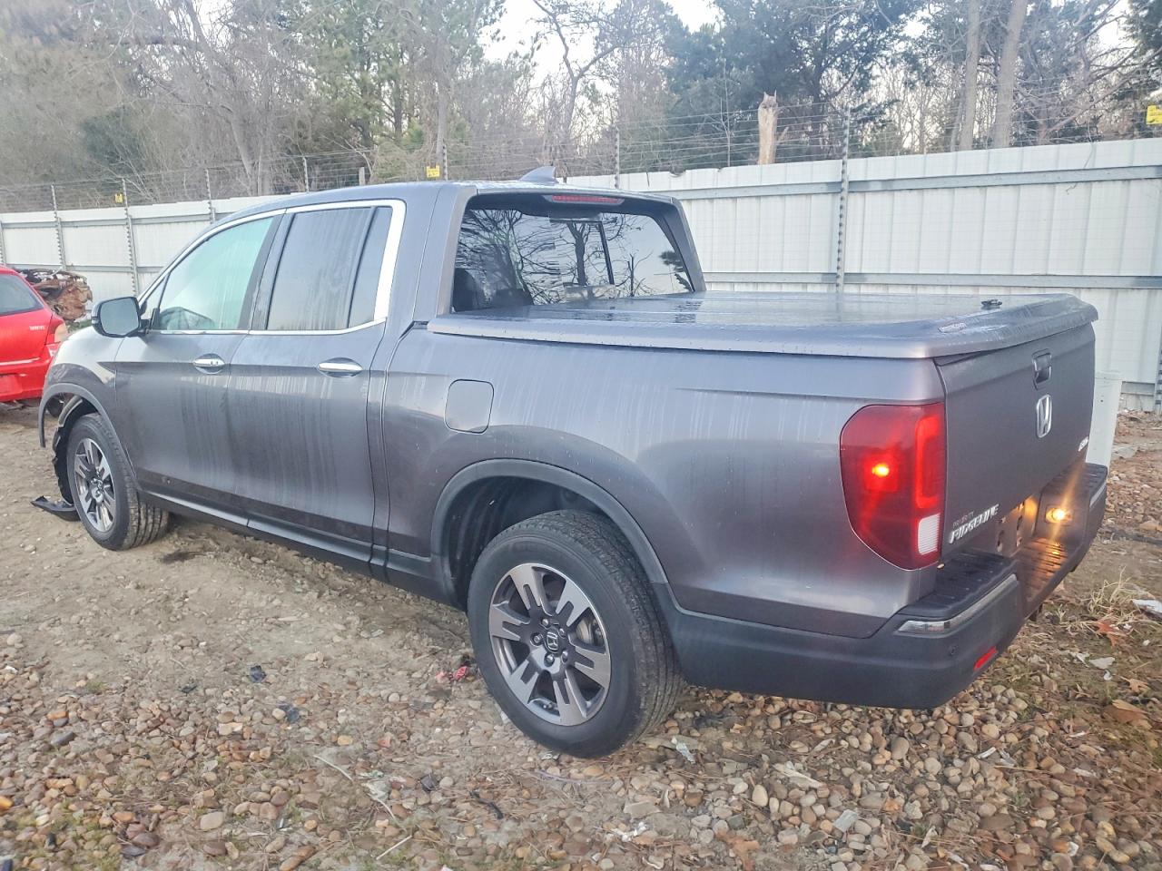 2019 HONDA RIDGELINE RTL photo 3