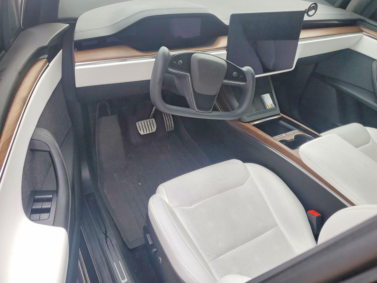 2023 TESLA MODEL X photo 8