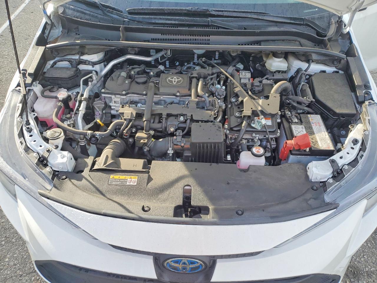 2025 TOYOTA COROLLA LE photo 11