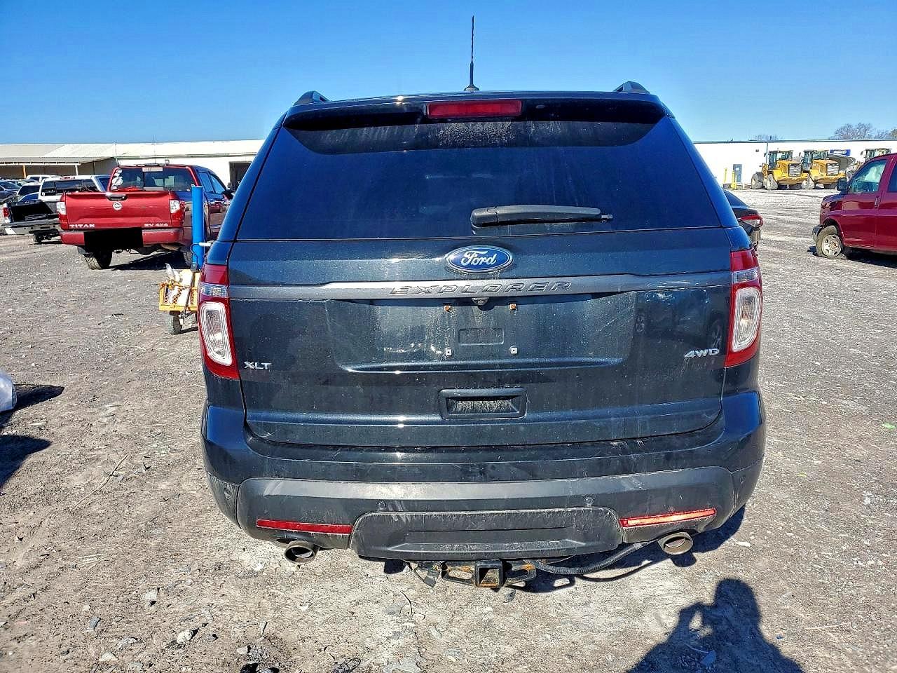 2015 FORD EXPLORER XLT photo 6