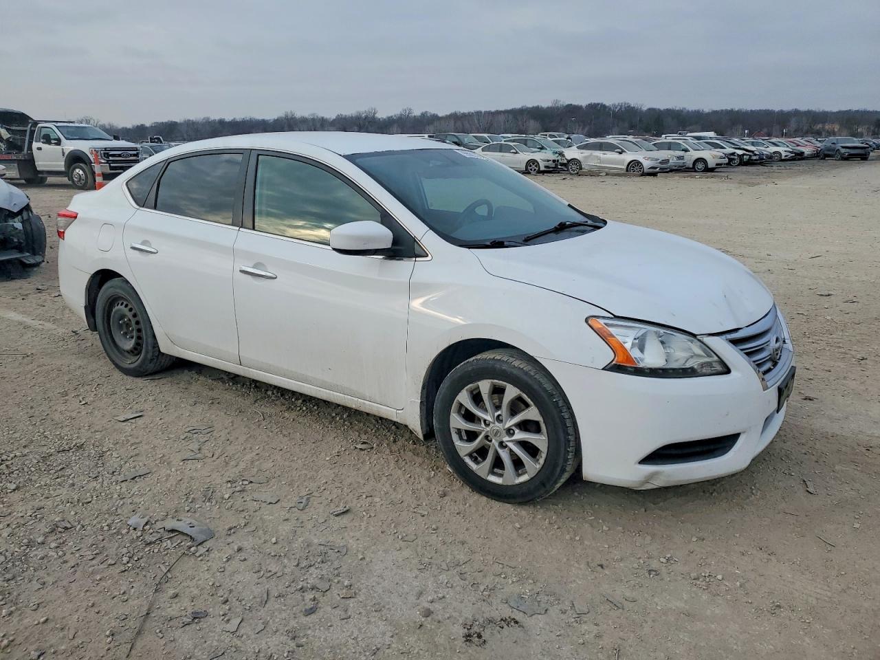 2015 NISSAN SENTRA S photo 4
