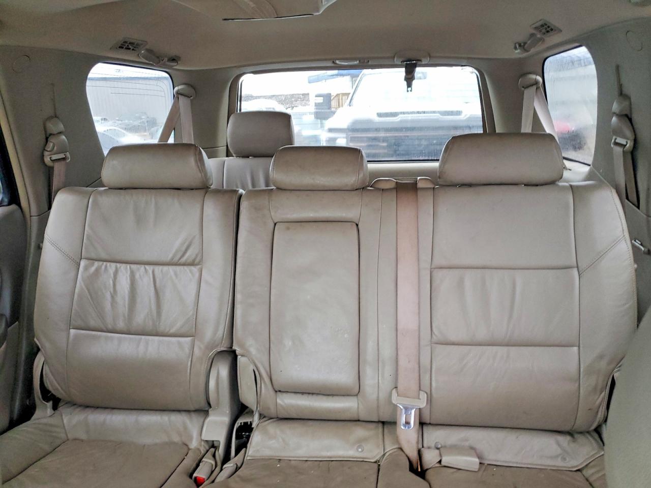 2005 TOYOTA SEQUOIA SR5 photo 10
