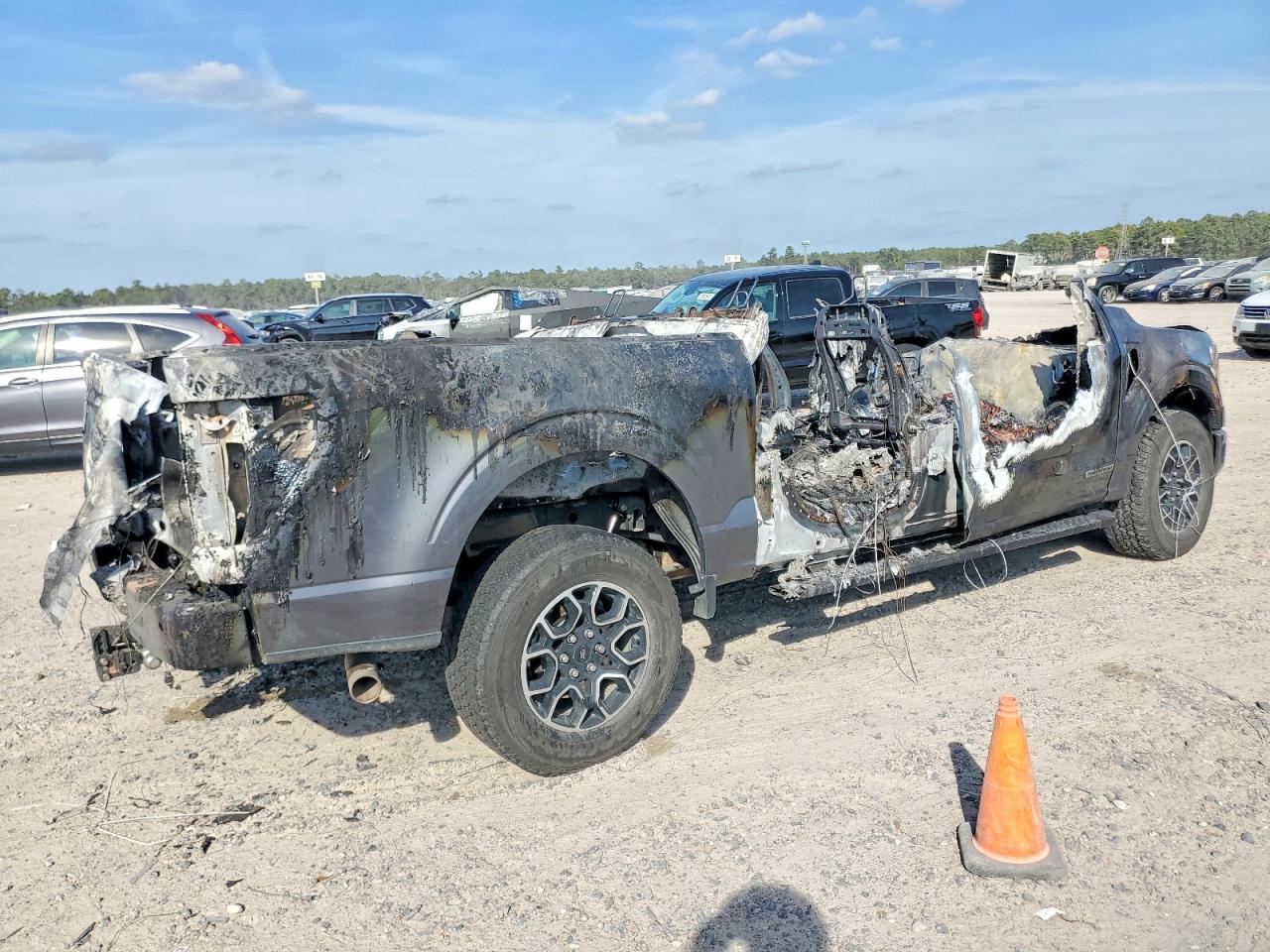2022 FORD F150 SUPERCREW photo 5