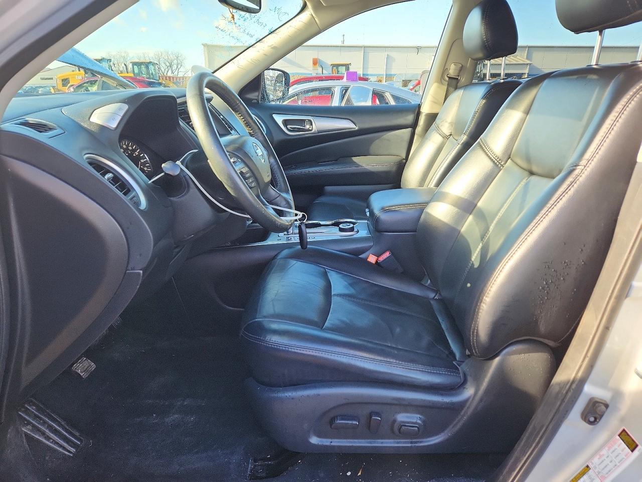 2020 NISSAN PATHFINDER SL photo 7