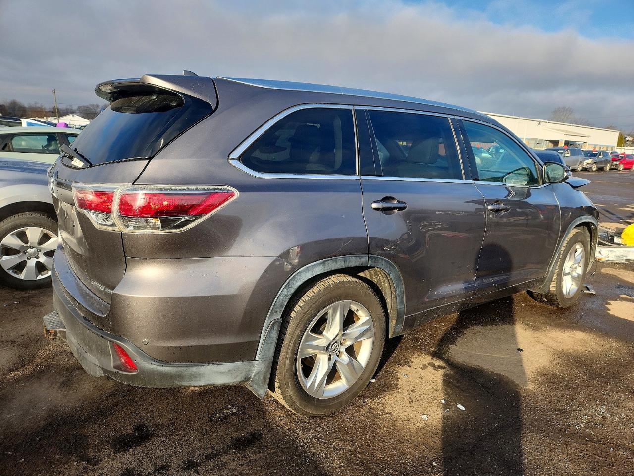 2016 TOYOTA HIGHLANDER LIMITED photo 3