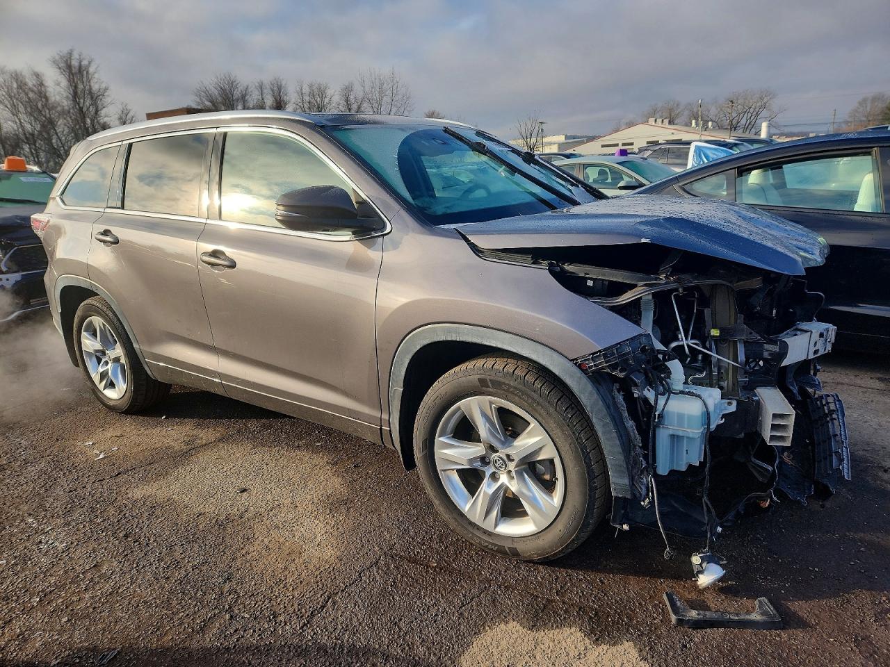 2016 TOYOTA HIGHLANDER LIMITED photo 4