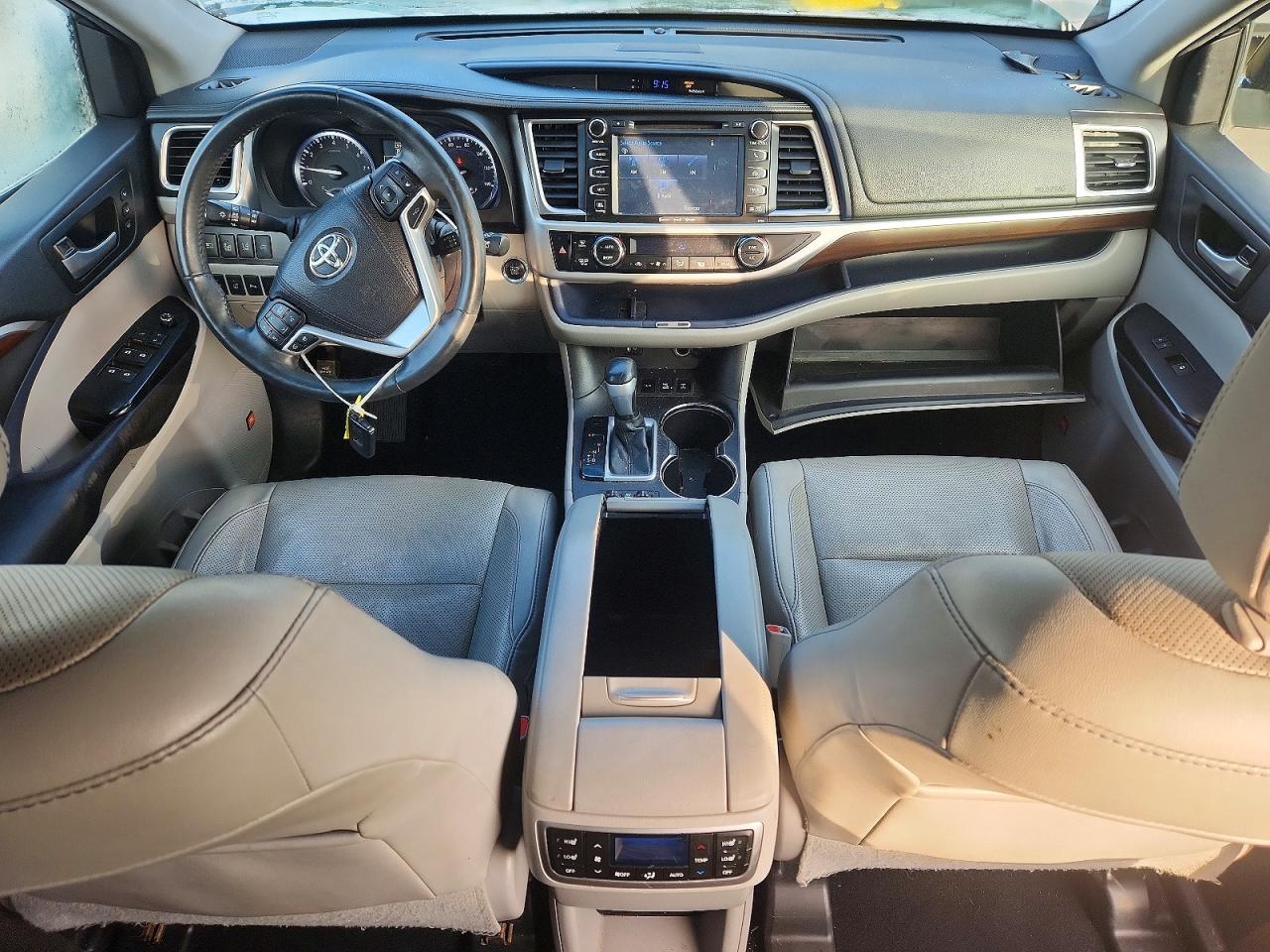 2016 TOYOTA HIGHLANDER LIMITED photo 8