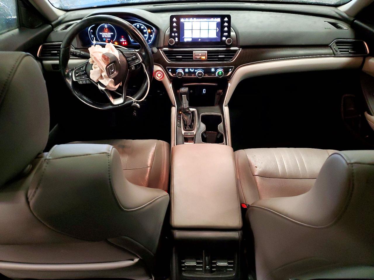 2018 HONDA ACCORD EXL photo 8