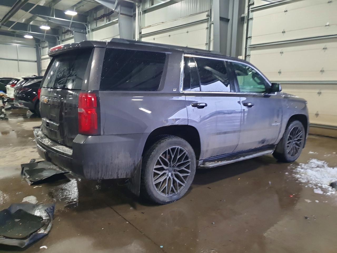 2015 CHEVROLET TAHOE K1500 LT photo 3