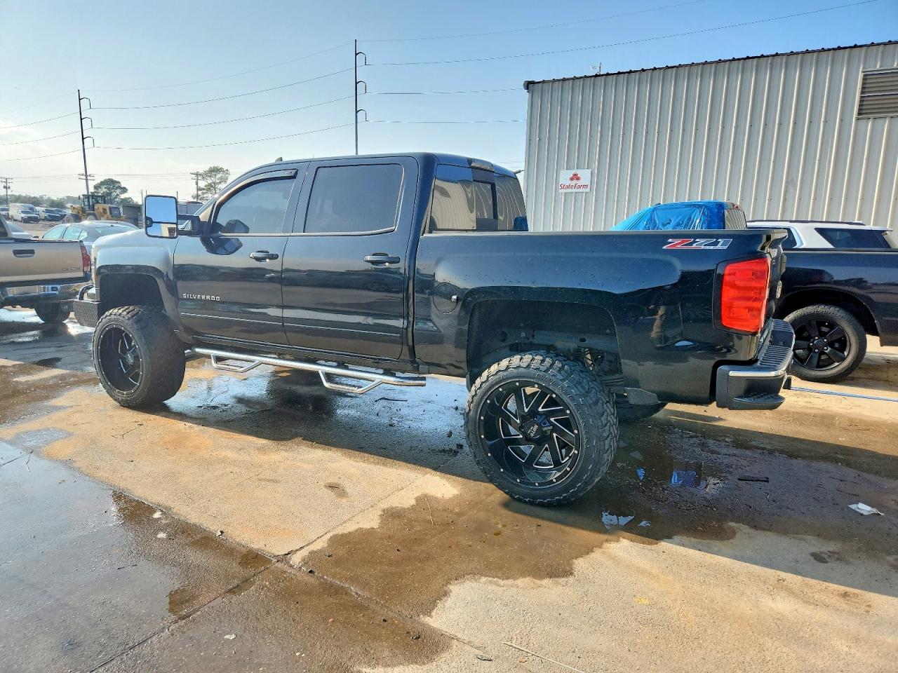 2015 CHEVROLET SILVERADO K1500 LT photo 2