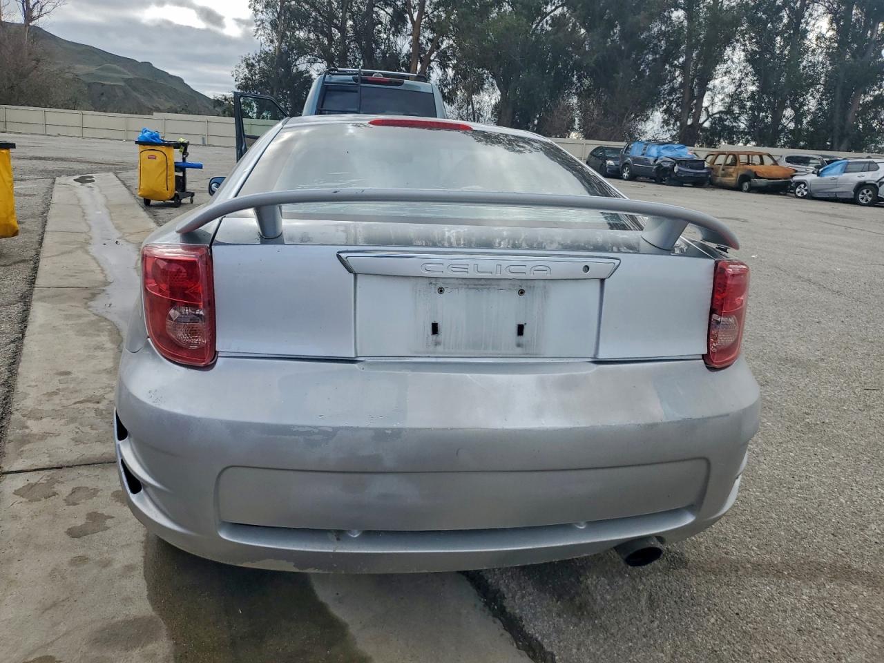 2003 TOYOTA CELICA GT photo 6