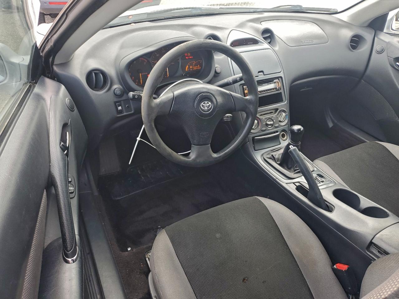 2003 TOYOTA CELICA GT photo 8