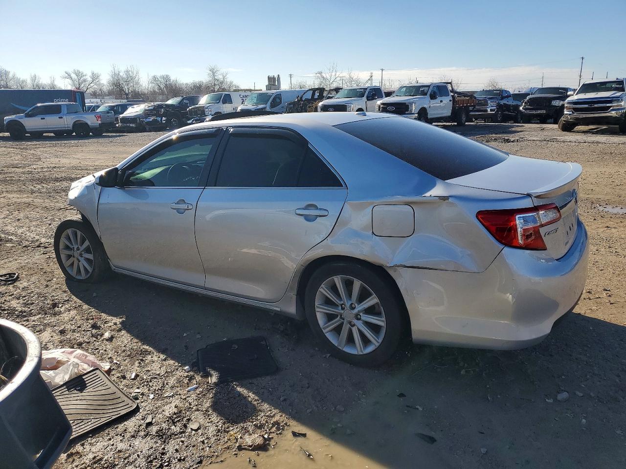 2012 TOYOTA CAMRY BASE photo 2