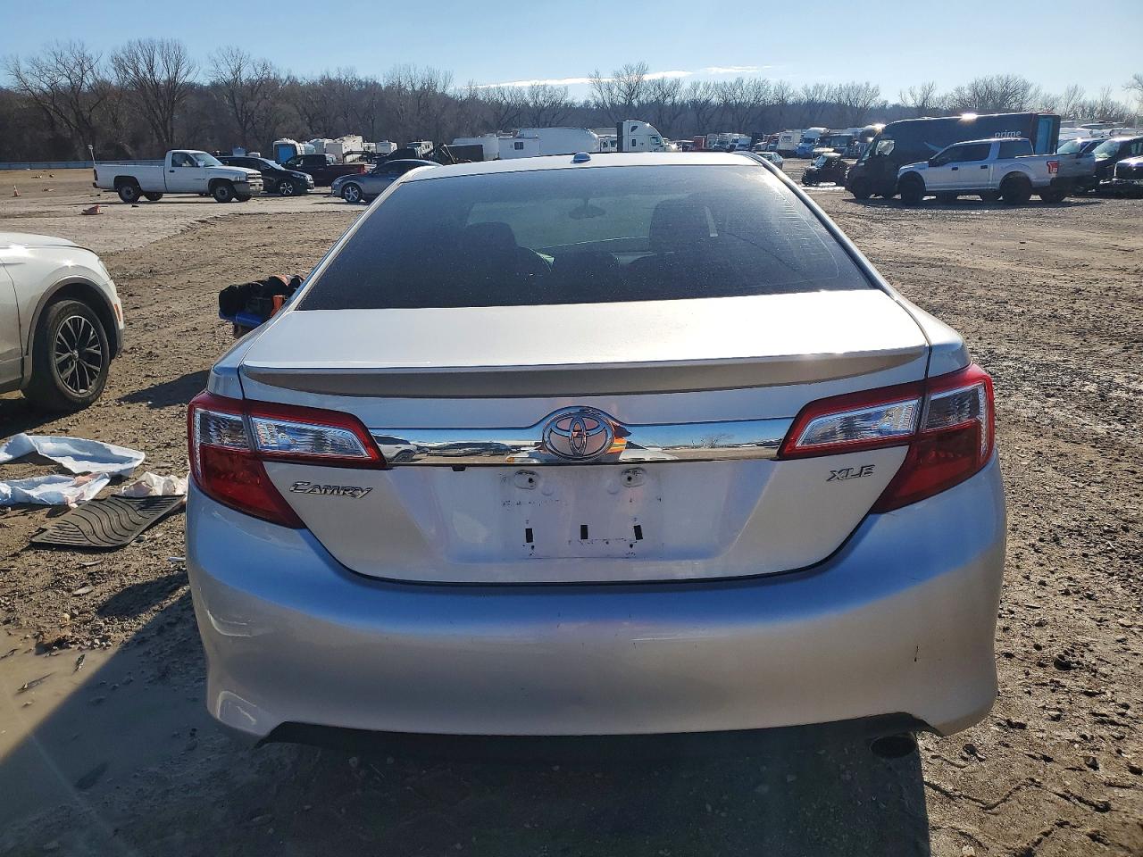 2012 TOYOTA CAMRY BASE photo 6