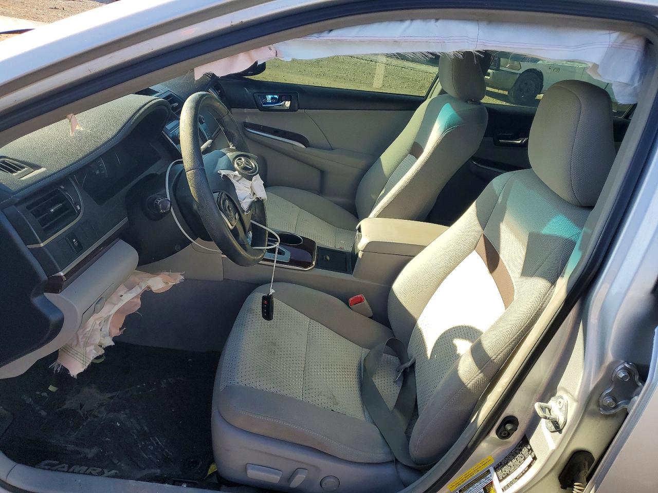 2012 TOYOTA CAMRY BASE photo 7