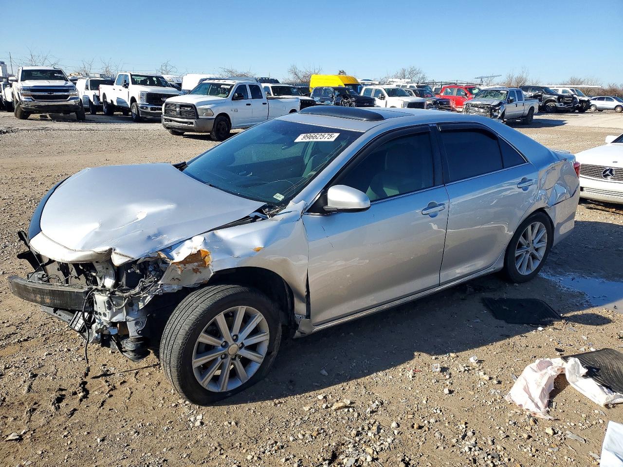 2012 TOYOTA CAMRY