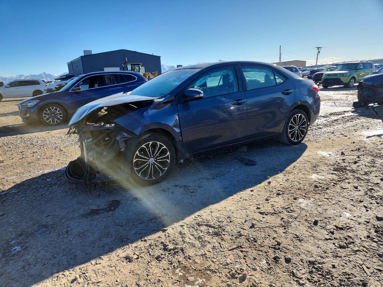 2016 TOYOTA COROLLA