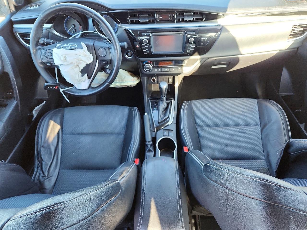 2016 TOYOTA COROLLA L photo 8