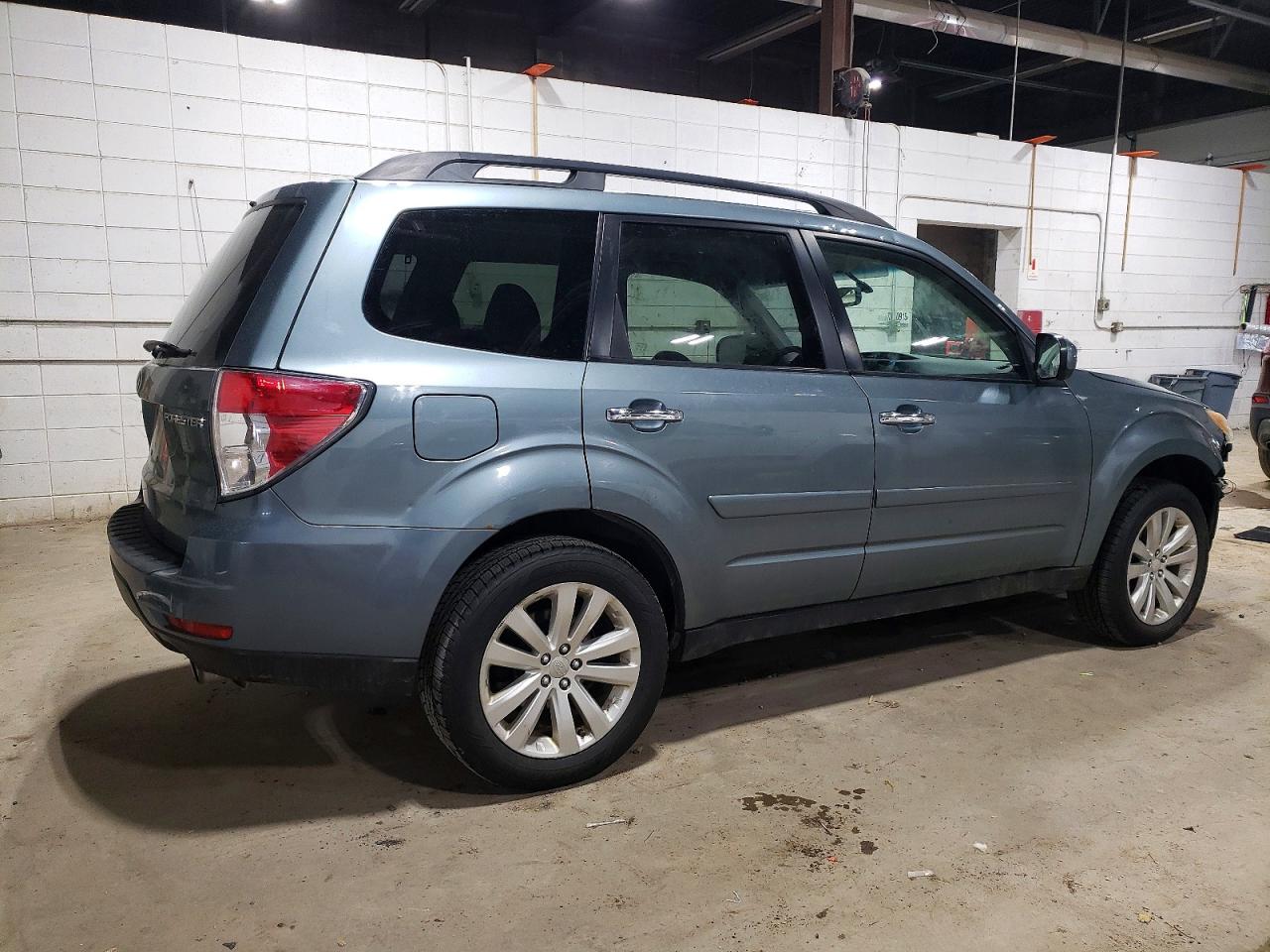 2011 SUBARU FORESTER LIMITED photo 3