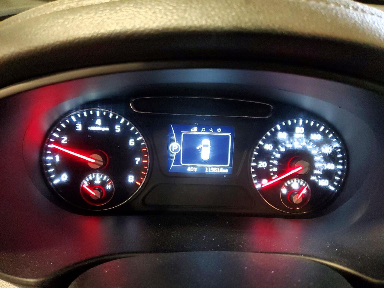 2017 KIA SORENTO LX photo 9
