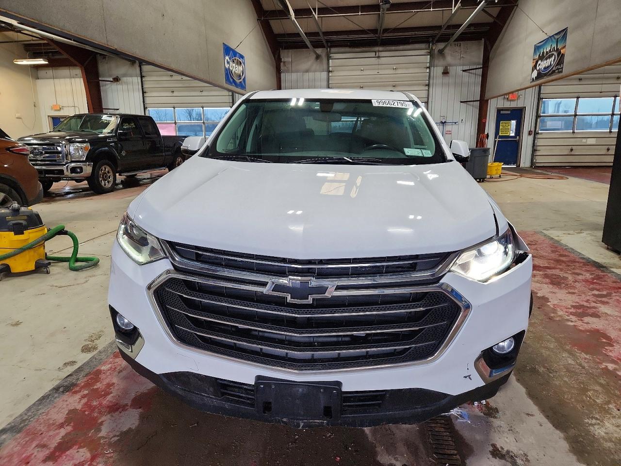2019 CHEVROLET TRAVERSE LT photo 5
