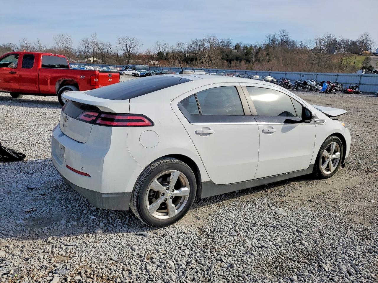 2015 CHEVROLET VOLT photo 3