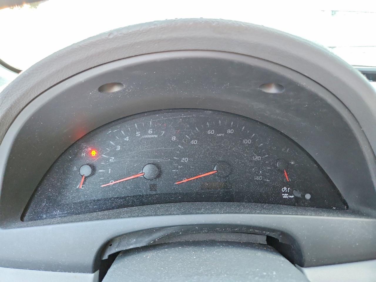 2010 TOYOTA CAMRY BASE photo 9