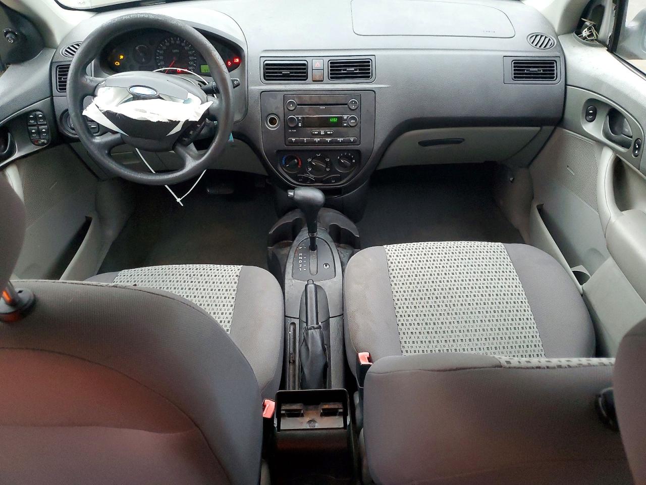 2007 FORD FOCUS ZX4 photo 8