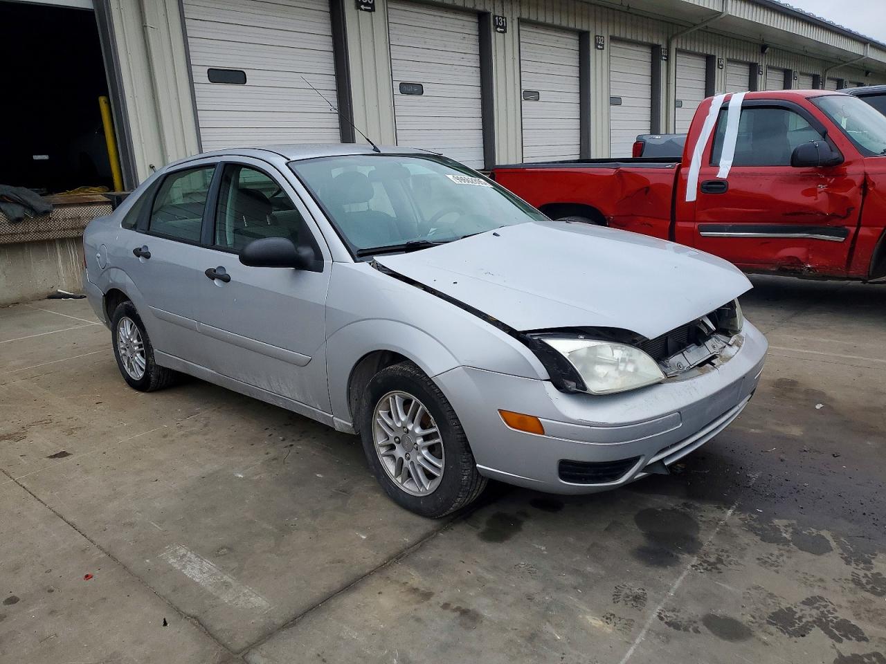2007 FORD FOCUS ZX4 photo 4