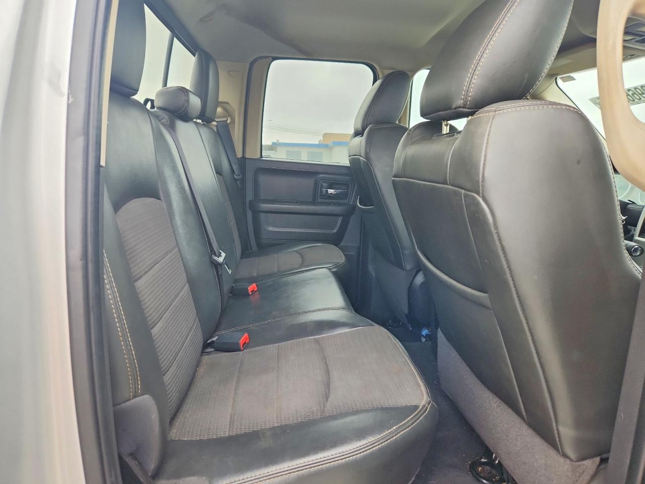 2011 DODGE RAM 1500 photo 10