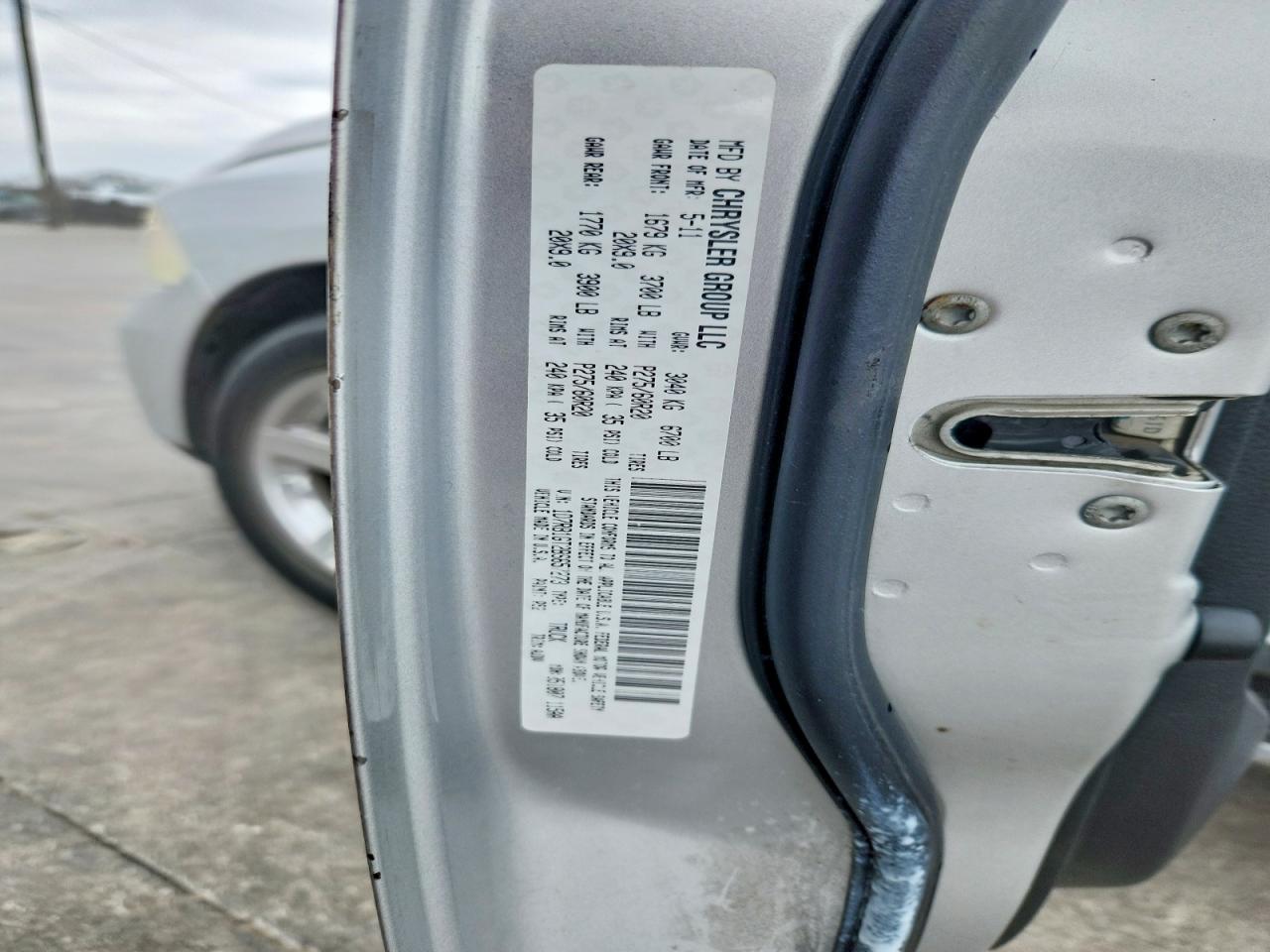 2011 DODGE RAM 1500 photo 12