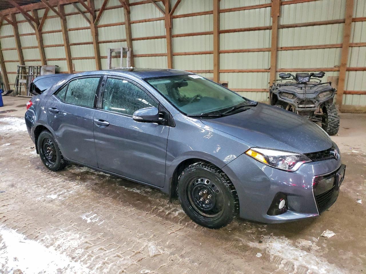 2014 TOYOTA COROLLA L photo 4