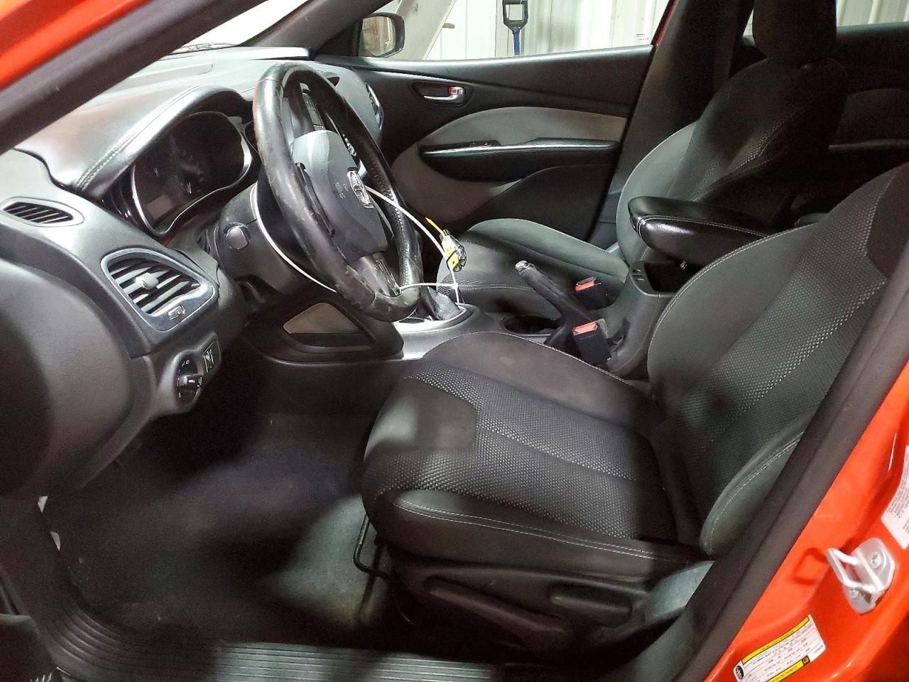 2015 DODGE DART SXT photo 7