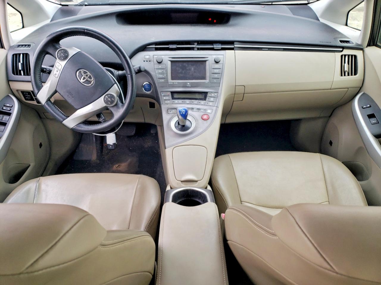 2012 TOYOTA PRIUS photo 8