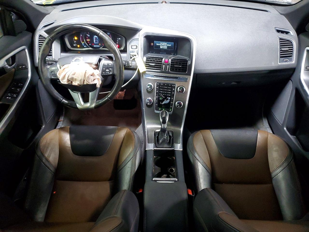 2015 VOLVO XC60 T5 PREMIER photo 8